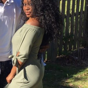 Meet your Posher, Tahia